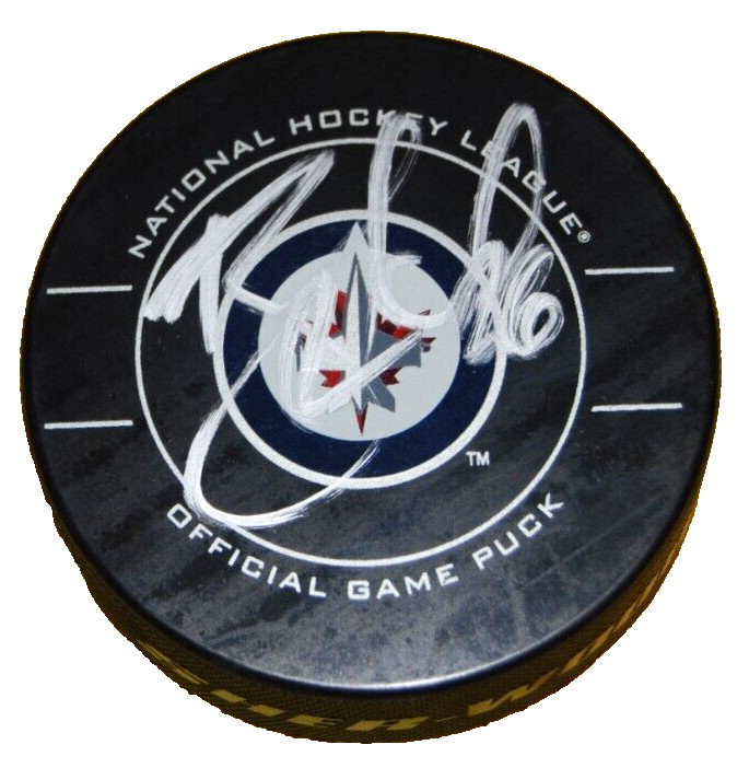 BLAKE WHEELER signed (WINNIPEG JETS) Hockey Game puck BECKETT BAS BM02924