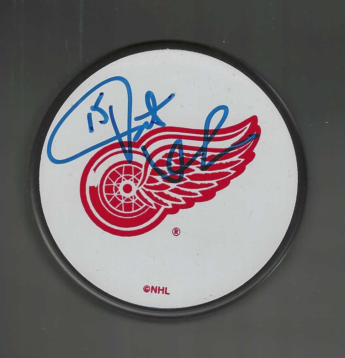 Pat Verbeek Signed Detroit Red Wings White Puck