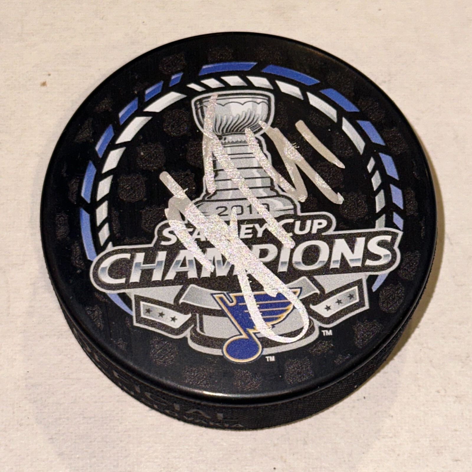 VLADIMIR TARASENKO Signed 2019 STANLEY CUP CHAMPS Puck Beckett Auth (BAS)