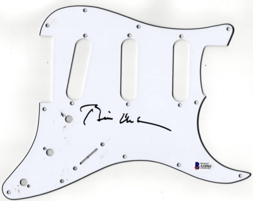 BILL CLINTON SIGNED PICKGUARD STRATOCASTER GUITAR AMERICAN PRESIDENT BECKETT COLLECTIBLE MEMORABILIA