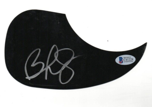 BRAD PAISLEY SIGNED ACOUSTIC PICKGUARD GUITAR AUTHENTIC AUTOGRAPH BECKETT COLLECTIBLE MEMORABILIA