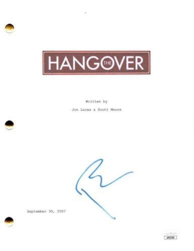BRADLEY COOPER SIGNED AUTOGRAPH THE HANGOVER FULL MOVIE SCRIPT SCREENPLAY W/ JSA COLLECTIBLE MEMORABILIA