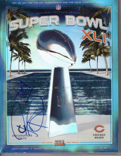 CHICAGO BEARS RASHIED DAVIS SIGNED SUPER BOWL PROGRAM COLLECTIBLE MEMORABILIA