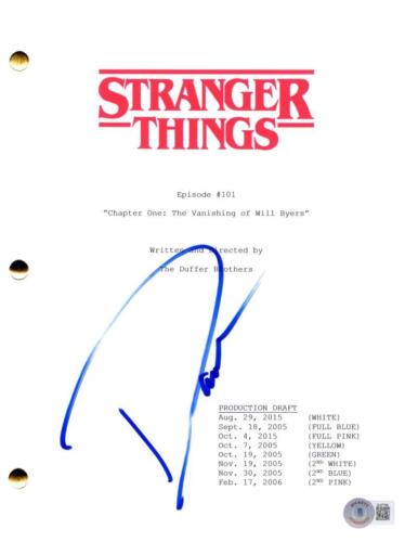 DAVID HARBOUR SIGNED AUTOGRAPH STRANGER THINGS PILOT SCRIPT SCREENPLAY – BECKETT COLLECTIBLE MEMORABILIA