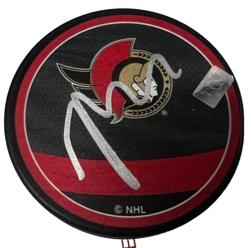 JACQUES MARTIN signed (OTTAWA SENATORS) Hockey puck BECKETT BAS BM02764