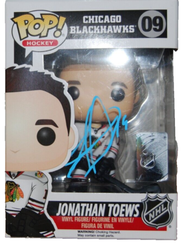 JONATHAN TOEWS signed (CHICAGO BLACKHAWKS) Hockey #09 Funko Pop BECKETT BM02711
