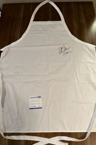 LIZA COLON-ZAYAS ‘THE BEAR’ SIGNED AUTOGRAPH BLUE APRON ‘TINA’ ACOA COLLECTIBLE MEMORABILIA