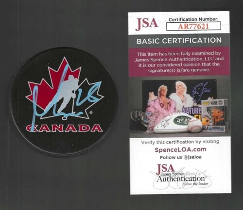 MAX DOMI SIGNED TEAM CANADA HOCKEY PUCK TORONTO MAPLE LEAFS JSA COA COLLECTIBLE MEMORABILIA