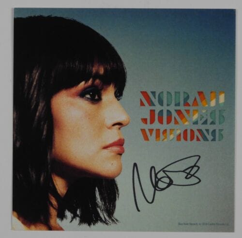 NORAH JONES JSA SIGNED AUTOGRAPH CD INSERT VISIONS COLLECTIBLE MEMORABILIA