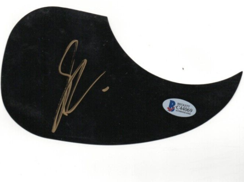 SHANIA TWAIN SIGNED ACOUSTIC PICKGUARD GUITAR AUTHENTIC AUTOGRAPH BECKET COLLECTIBLE MEMORABILIA