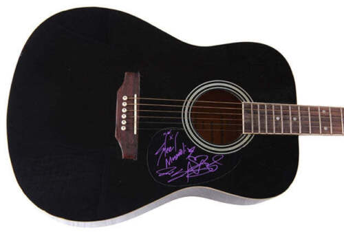 STEEL MAGNOLIA AUTOGRAPHED SIGNED ACOUSTIC GUITAR RD COLLECTIBLE MEMORABILIA