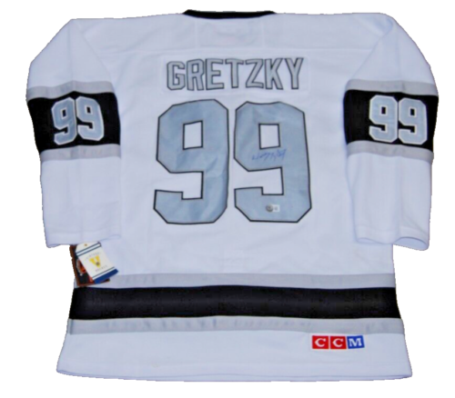 WAYNE GRETZKY signed (LOS ANGELES KINGS) hockey jersey BECKETT BAS AD69835
