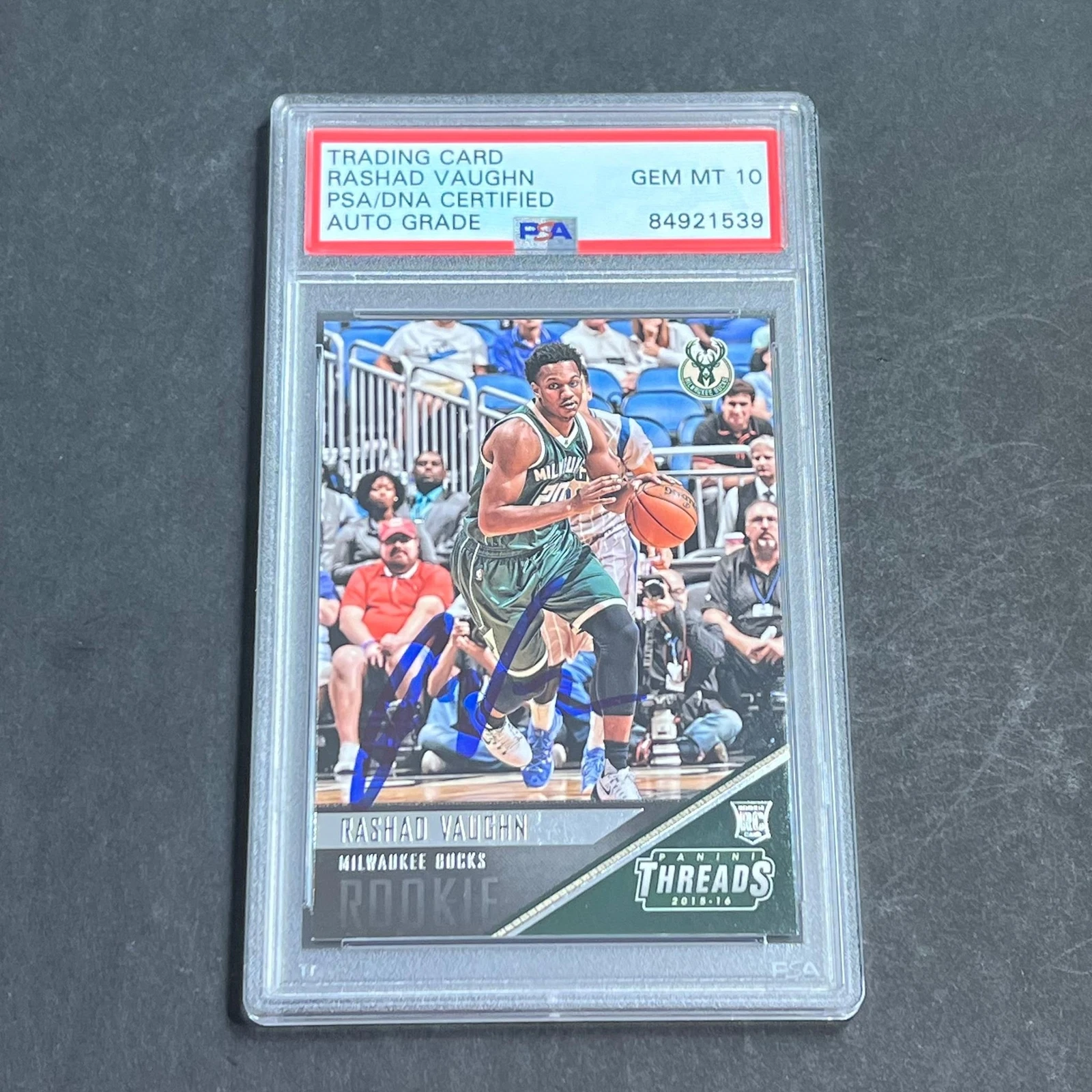 2015-16 Panini Threads #161 Rashad Vaughn Signed Card AUTO 10 PSA Slabbed RC Buc