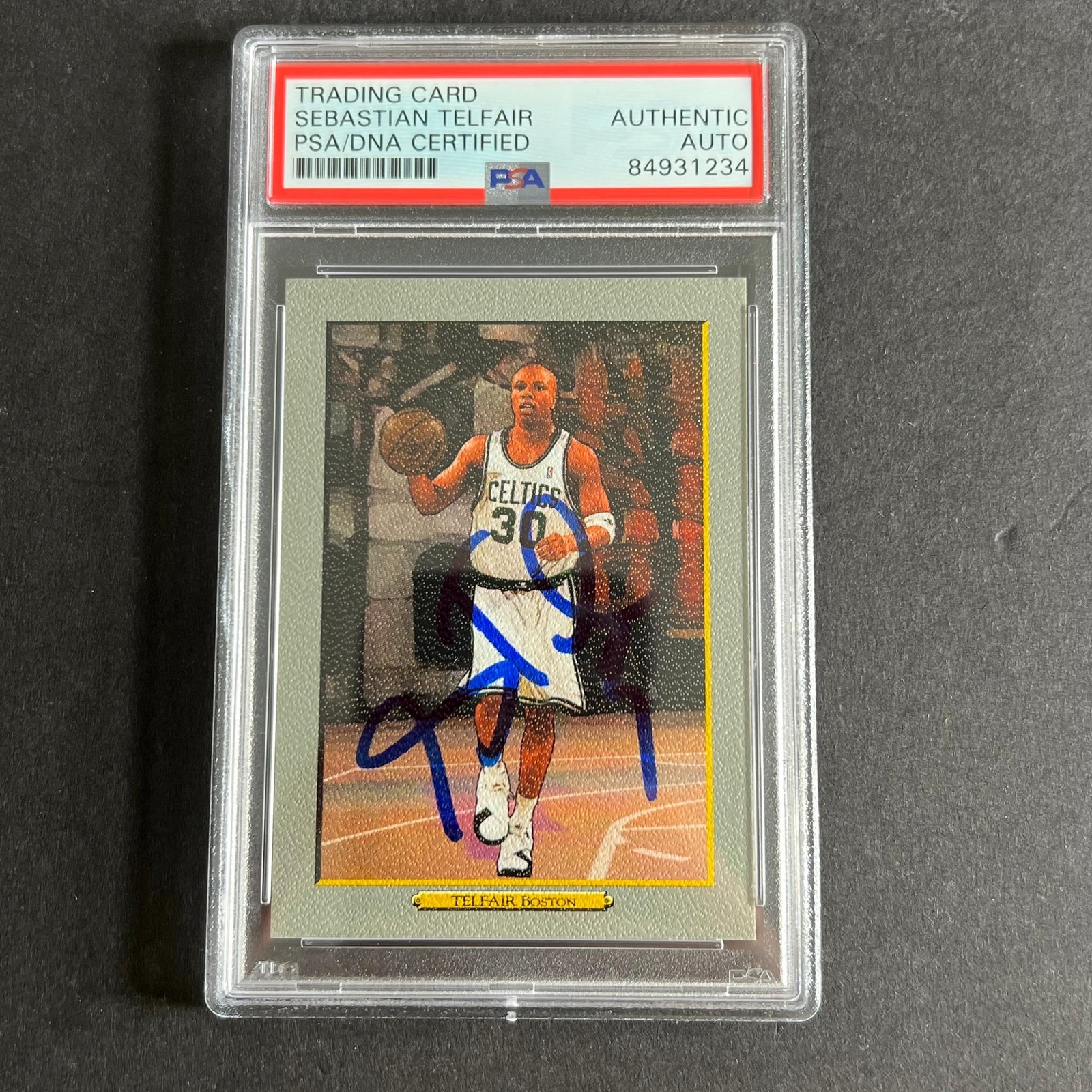 2006-07 Topps #4 Sebastian Telfair Signed Card AUTO PSA/DNA Slabbed Boston Celti