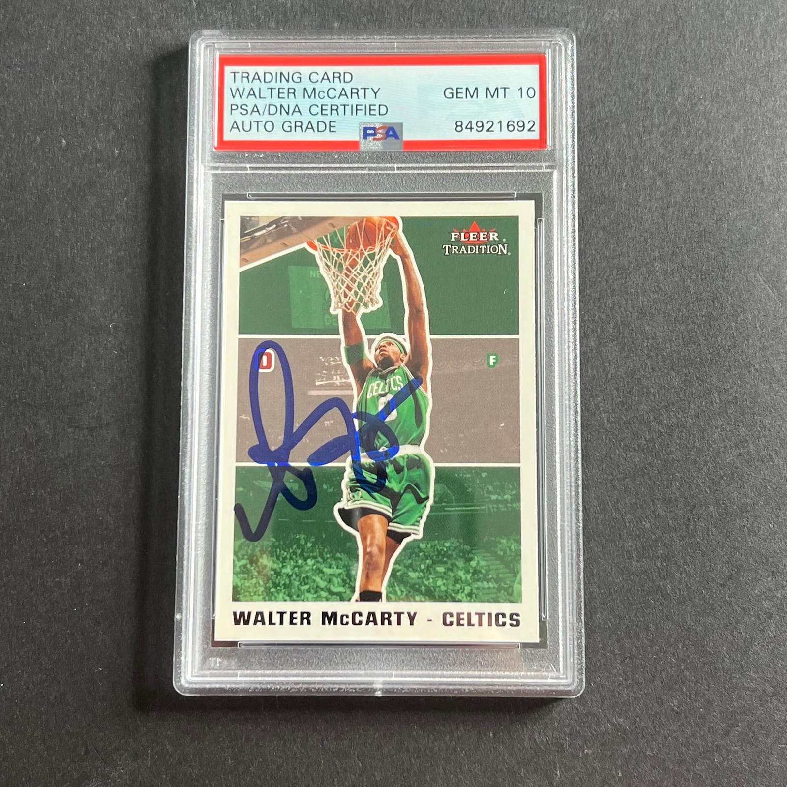 2003-04 Fleer Tradition #212 Walter McCarty Signed Card AUTO 10 PSA/DNA Slabbed