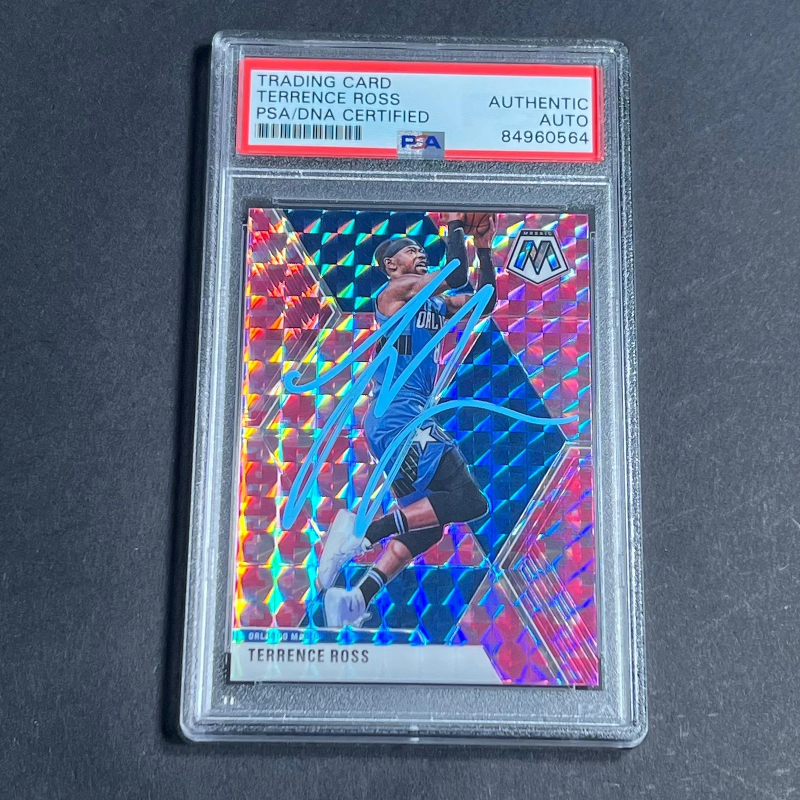 2019-20 Panini Mosaic Cracked Ice #52 Terrence Ross Signed Card AUTO PSA/DNA Sla