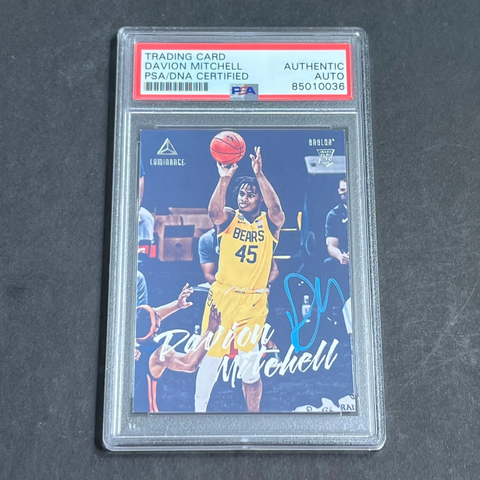 2021 Panini Chronicles Luminance Draft Picks NBA Hoops #85 Davion Mitchell Signe