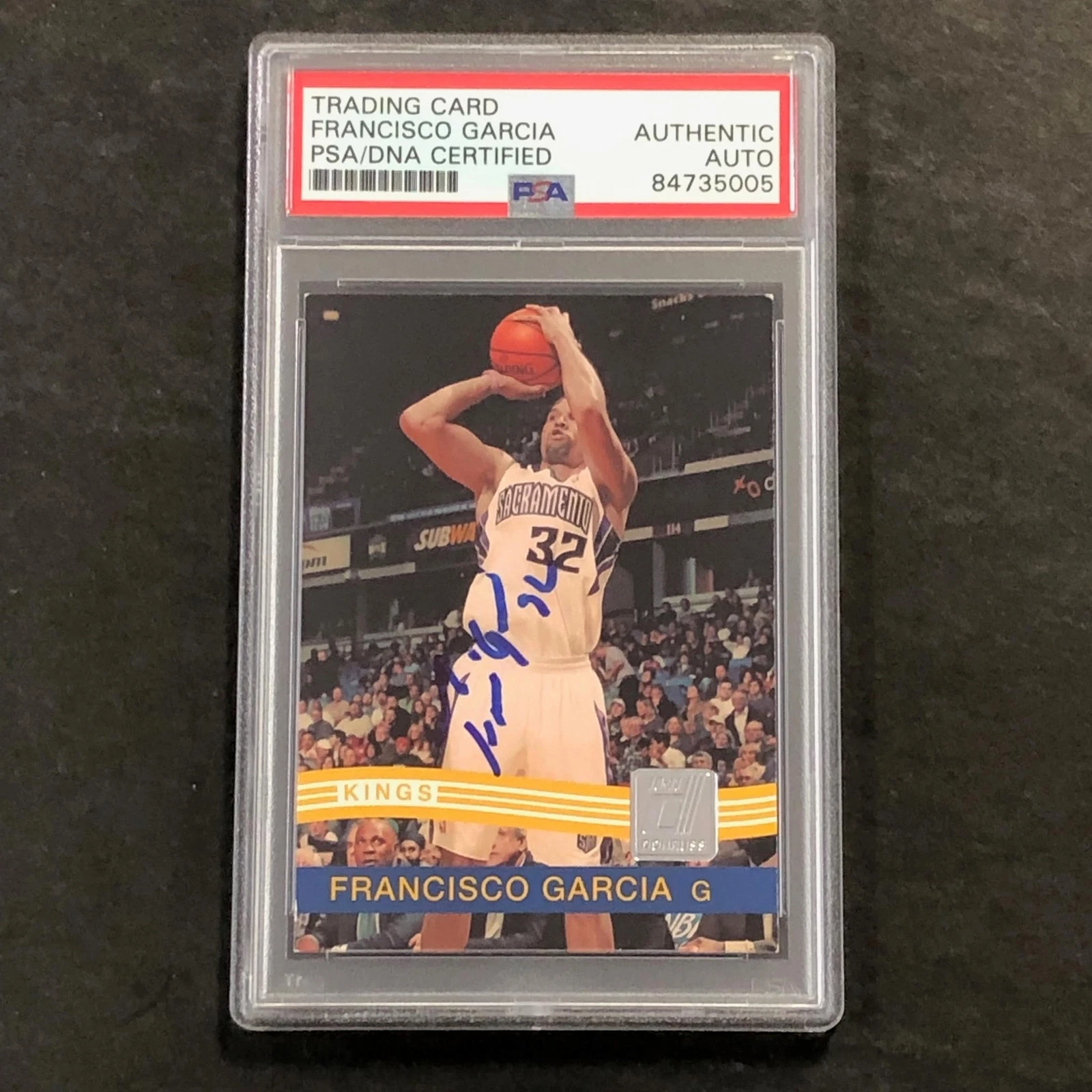 2010-11 Panini Donruss #222 Francisco Garcia Signed Card AUTO PSA/DNA Slabbed Ki