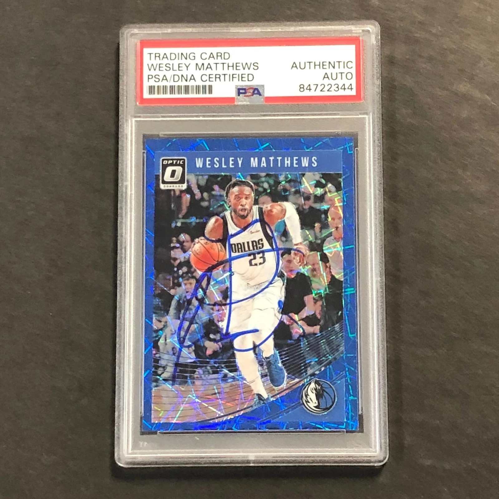 2018-19 Panini Optic #20 Wesley Matthews Signed Card AUTO PSA Slabbed Mavericks