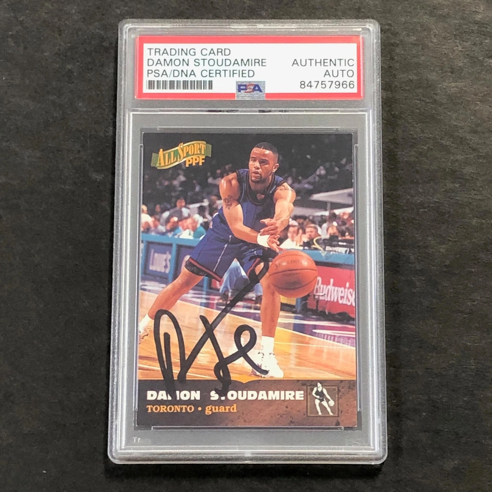 1996 Score Board All Sport #4 DAMON STOUDAMIRE Signed Card AUTO PSA Slabbed Rapt