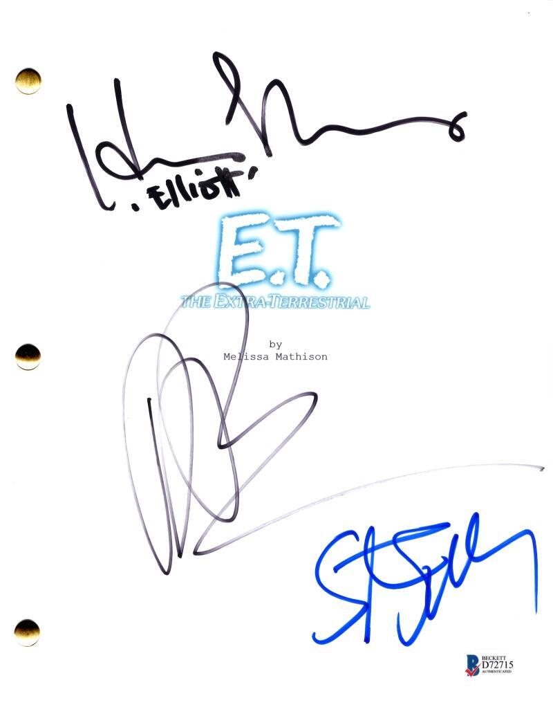 Steven Spielberg Drew Barrymore +1 Signed Autograph ET Full Movie Script Beckett
