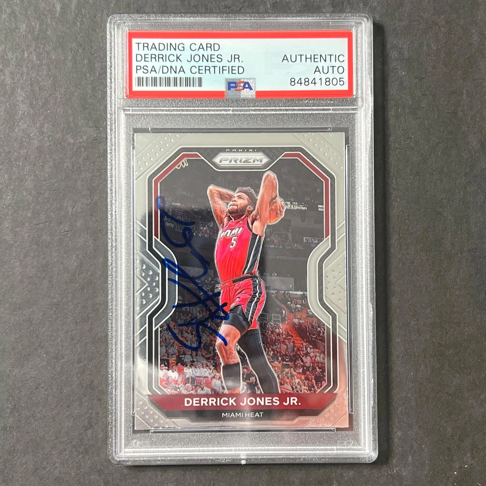2020-21 Panini Prizm #55 Derrick Jones Jr. Signed Card AUTO PSA Heat