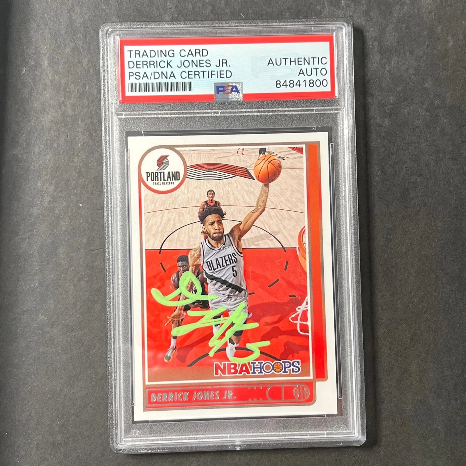 2021-22 Panini Hoops #131 Derrick Jones Jr. Signed Card AUTO PSA/DNA Blazers