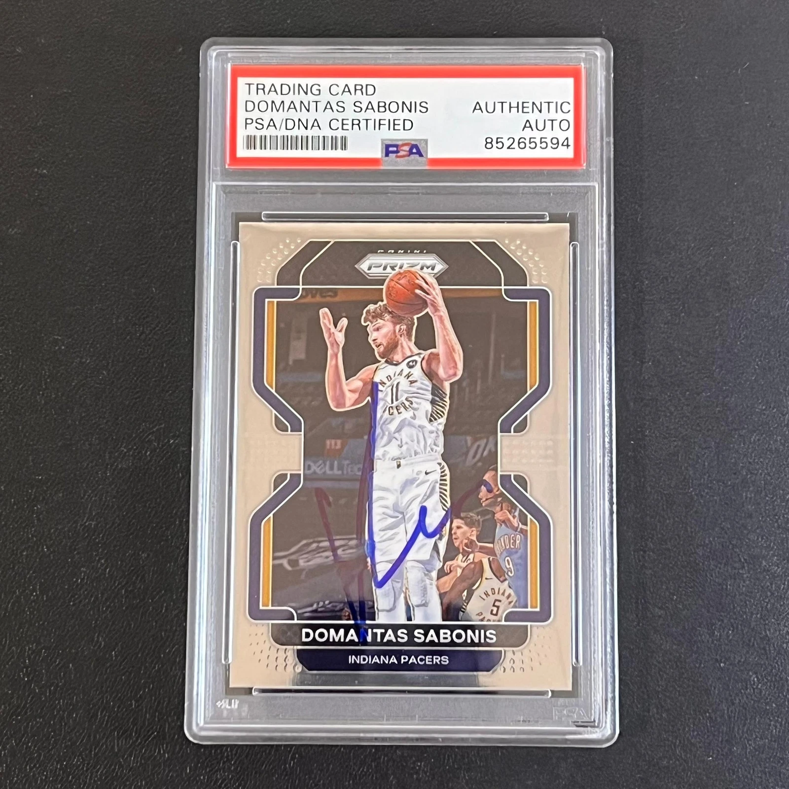 2021-22 Panini Prizm #183 Domantas Sabonis Signed Card AUTO PSA Slabbed Pacers