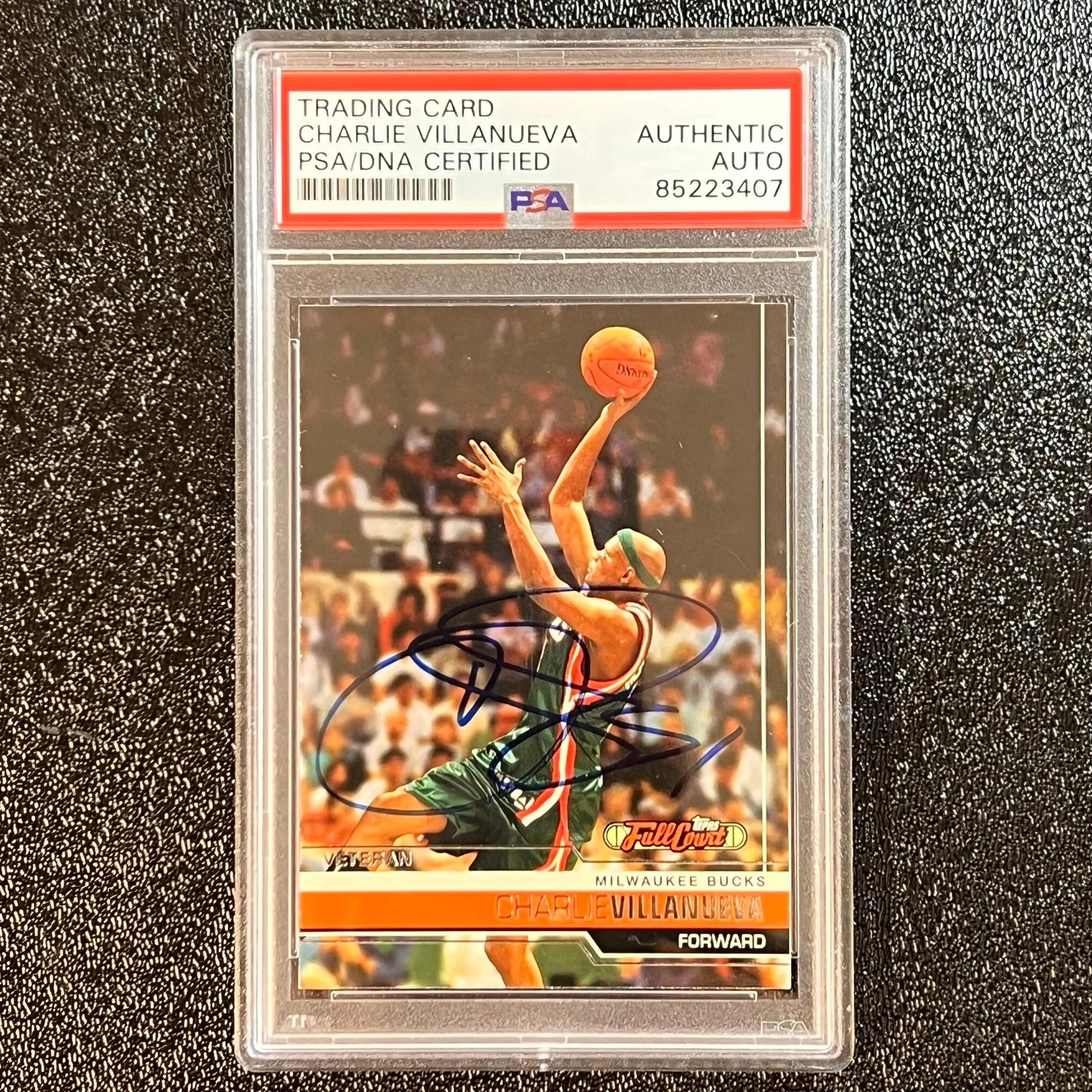 2005-06 Topps Breakdown #67 Charlie Villanueva Signed Card AUTO PSA/DNA Slabbed