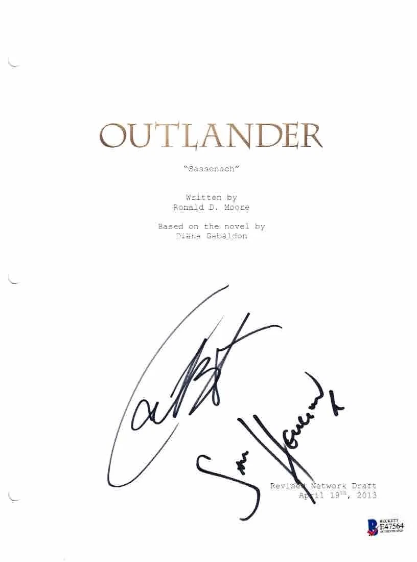 SAM HEUGHAN CAITRIONA BALFE SIGNED OUTLANDER PILOT SCRIPT BECKETT AUTOGRAPH AUTO