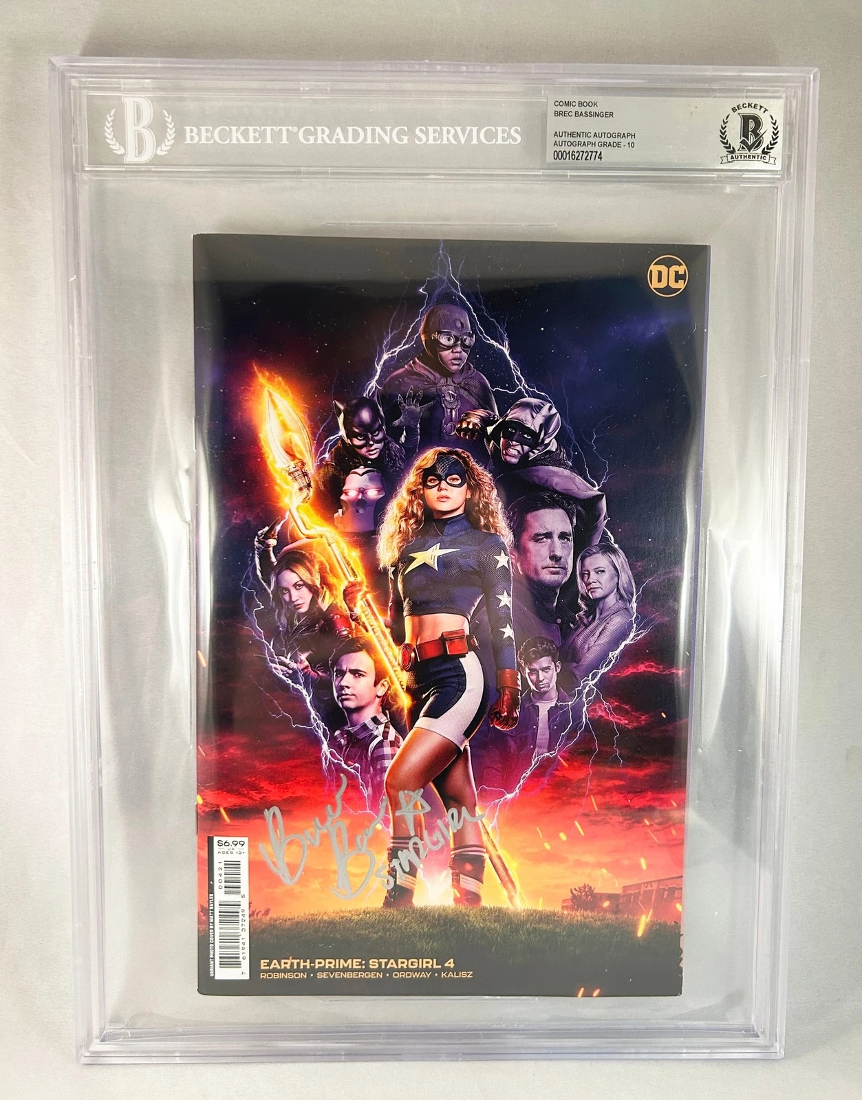 Brec Bassinger Signed Comic Book Star Girl Beckett BAS COA