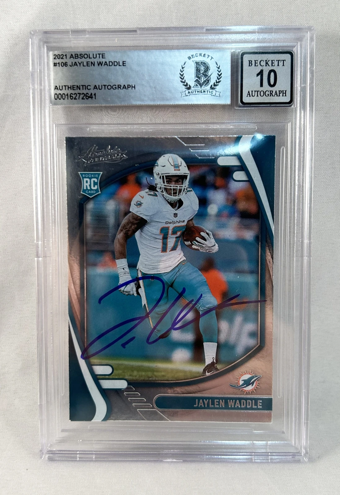 Jaylen Waddle Signed Rookie Card 2021 Panini Absolute #106 Beckett BAS COA