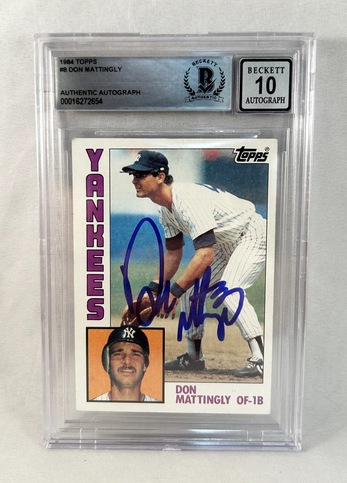 Don Mattingly Signed Rookie Card 1984 Topps #8 Yankees Beckett BAS COA