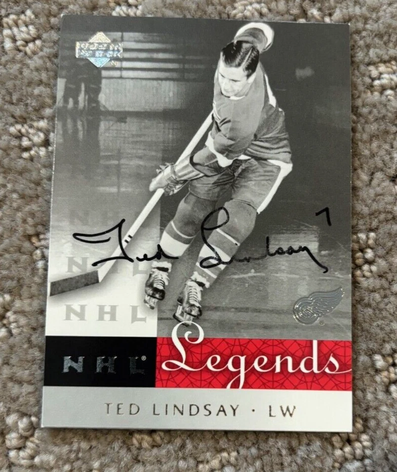TED LINDSAY SIGNED AUTOGRAPHED 2001-02 UPPER DECK NHL LEGENDS CARD RED WINGS