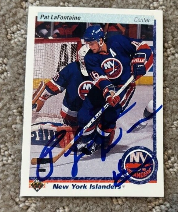 1990-91 UPPER DECK #246A PAT LAFONTAINE SIGNED AUTOGRAPHED ISLANDERS CARD COLLECTIBLE MEMORABILIA