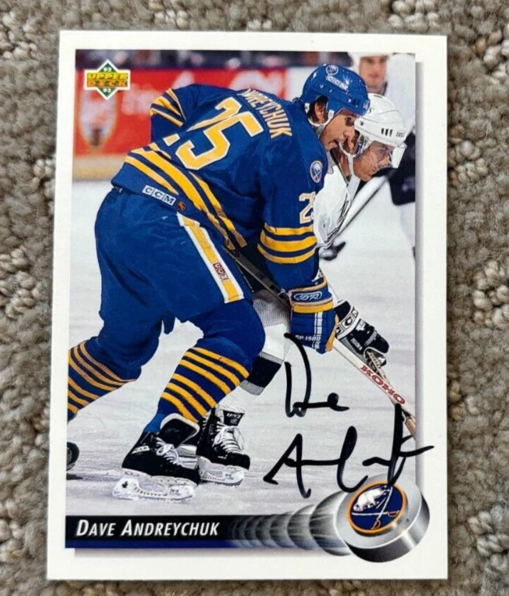 1992-1993 Upper Deck Dave Andreychuk signed autographed Hockey Card #269 SABRES