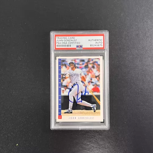 1990 SCORE #51 JUAN GONZALEZ SIGNED CARD AUTO PSA SLABBED RANGERS COLLECTIBLE MEMORABILIA