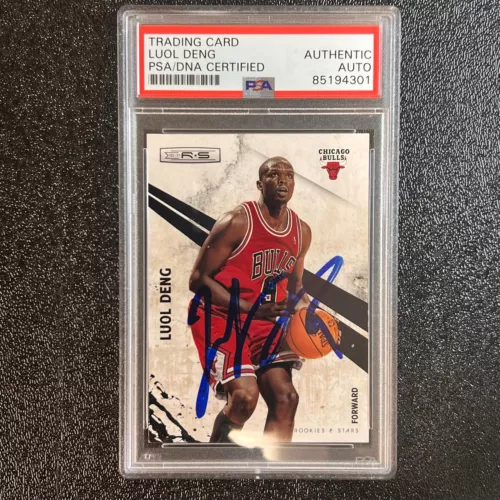 2010 PANINI ROOKIES & STARS #20 LUOL DENG SIGNED CARD AUTO PSA SLABBED BULLS COLLECTIBLE MEMORABILIA