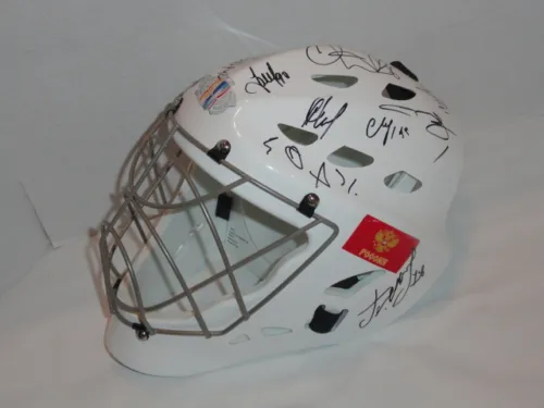 2016 TEAM RUSSIA WORLD CUP OF HOCKEY SIGNED MASK MALKIN TARASENKO BOBROVSKY