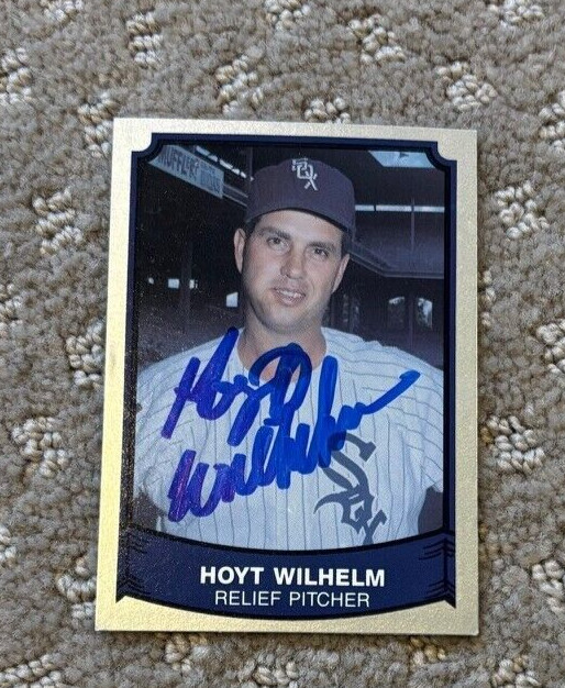 Hoyt Wilhelm signed autographed 1989 Pacific Legends Card #171