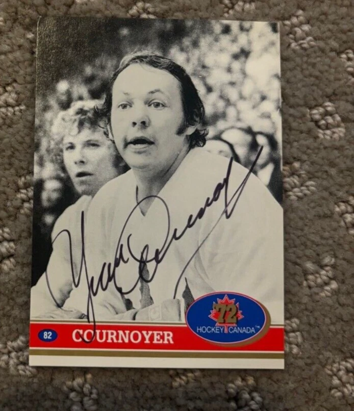 YVAN COURNOYER SIGNED 1972 TEAM CANADA SUMMIT SERIES FUTURE TRENDS HOCKEY CARD COLLECTIBLE MEMORABILIA