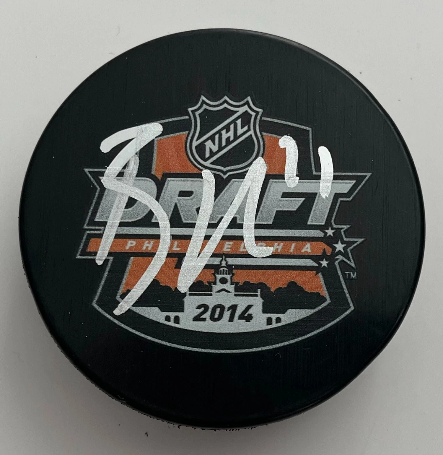 BRAYDEN POINT SIGNED LIGHTNING 2014 NHL DRAFT PUCK w/EXACT PROOF BECKETT COA