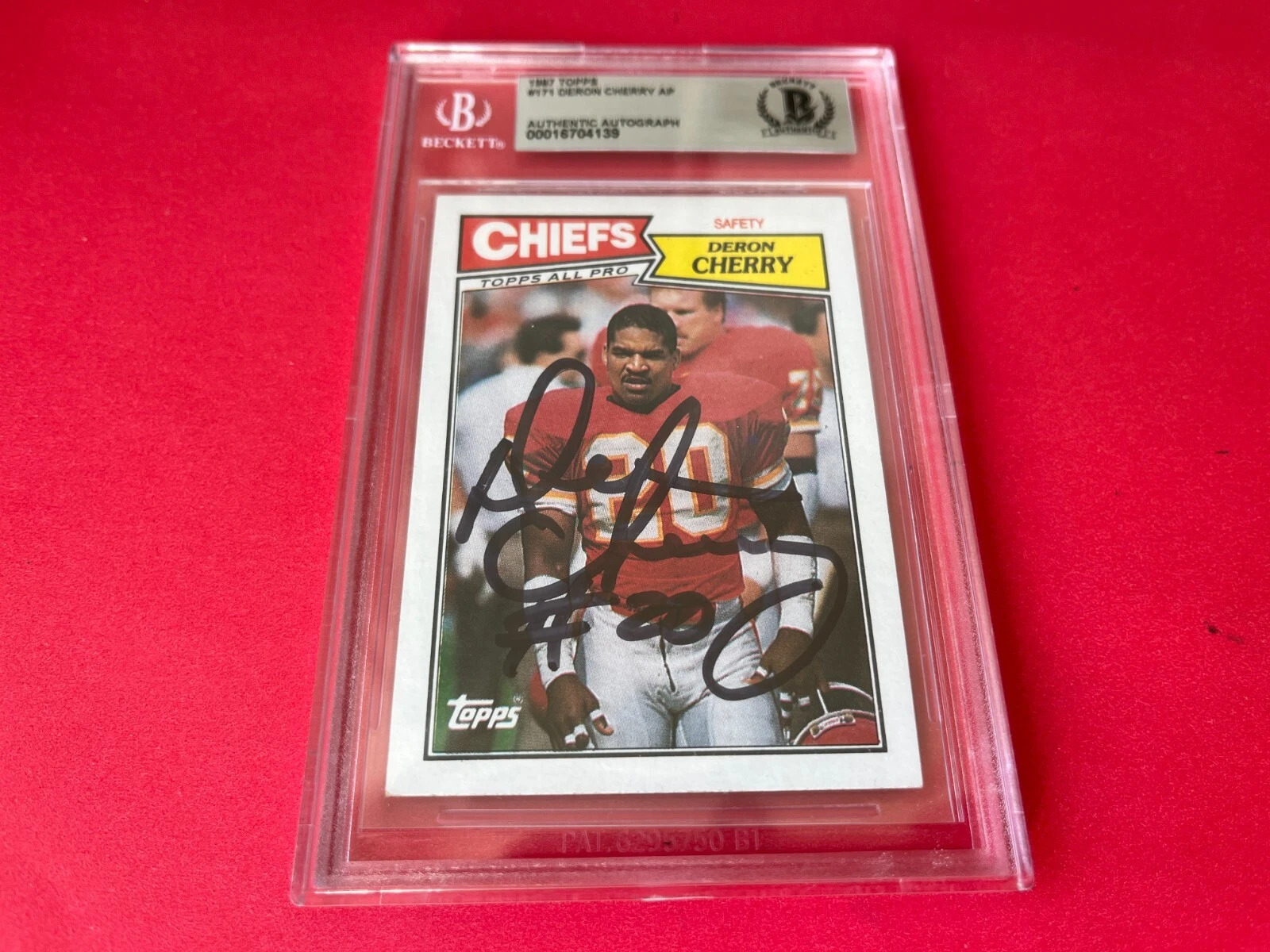 Deron Cherry Chiefs 1987 Topps Card Signed Auto Beckett BAS Slabbed