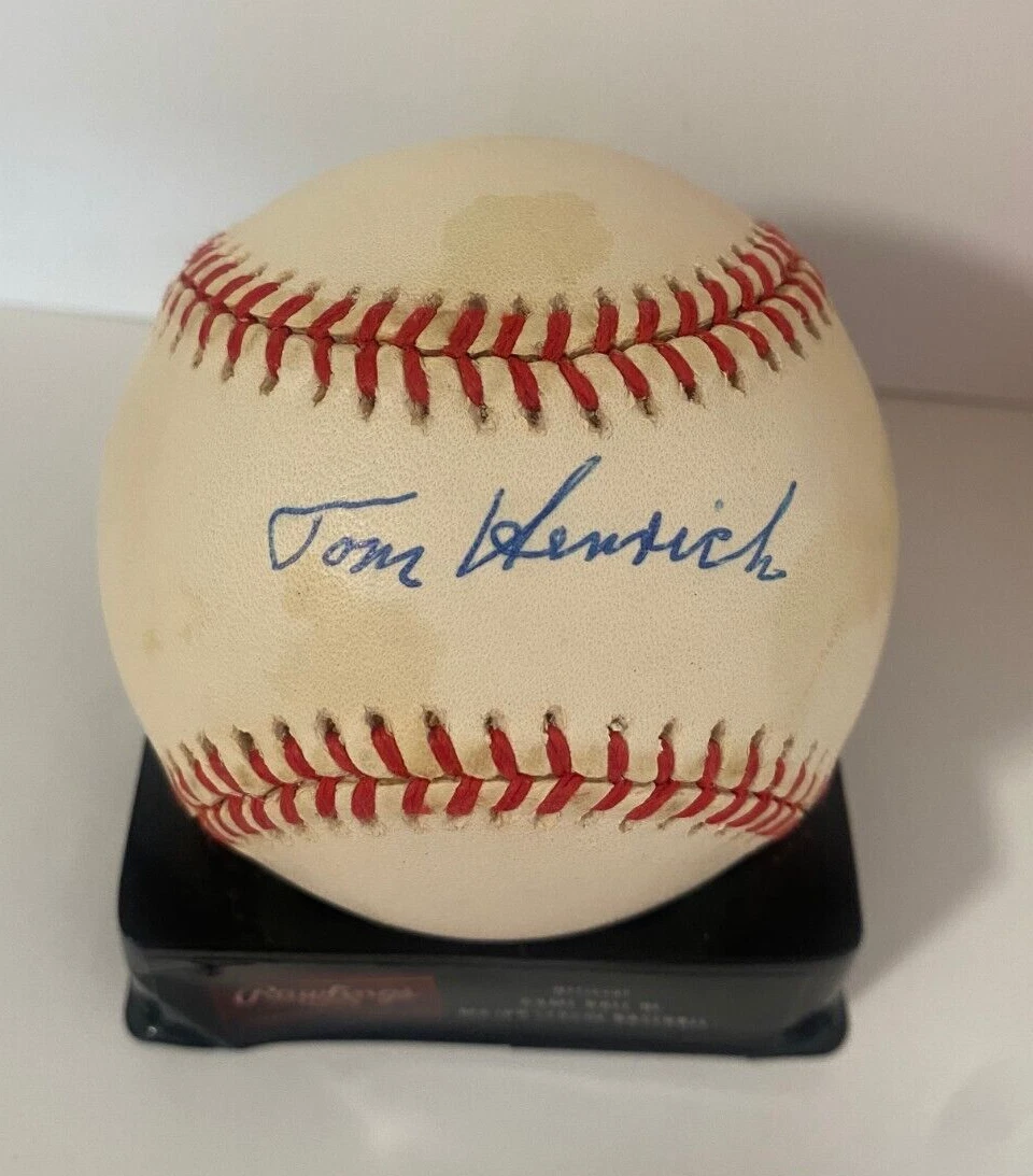 TOMMY HENRICH NEW YORK YANKEES SIGNED AUTOGRAPHED A.L. BASEBALL BECKETT