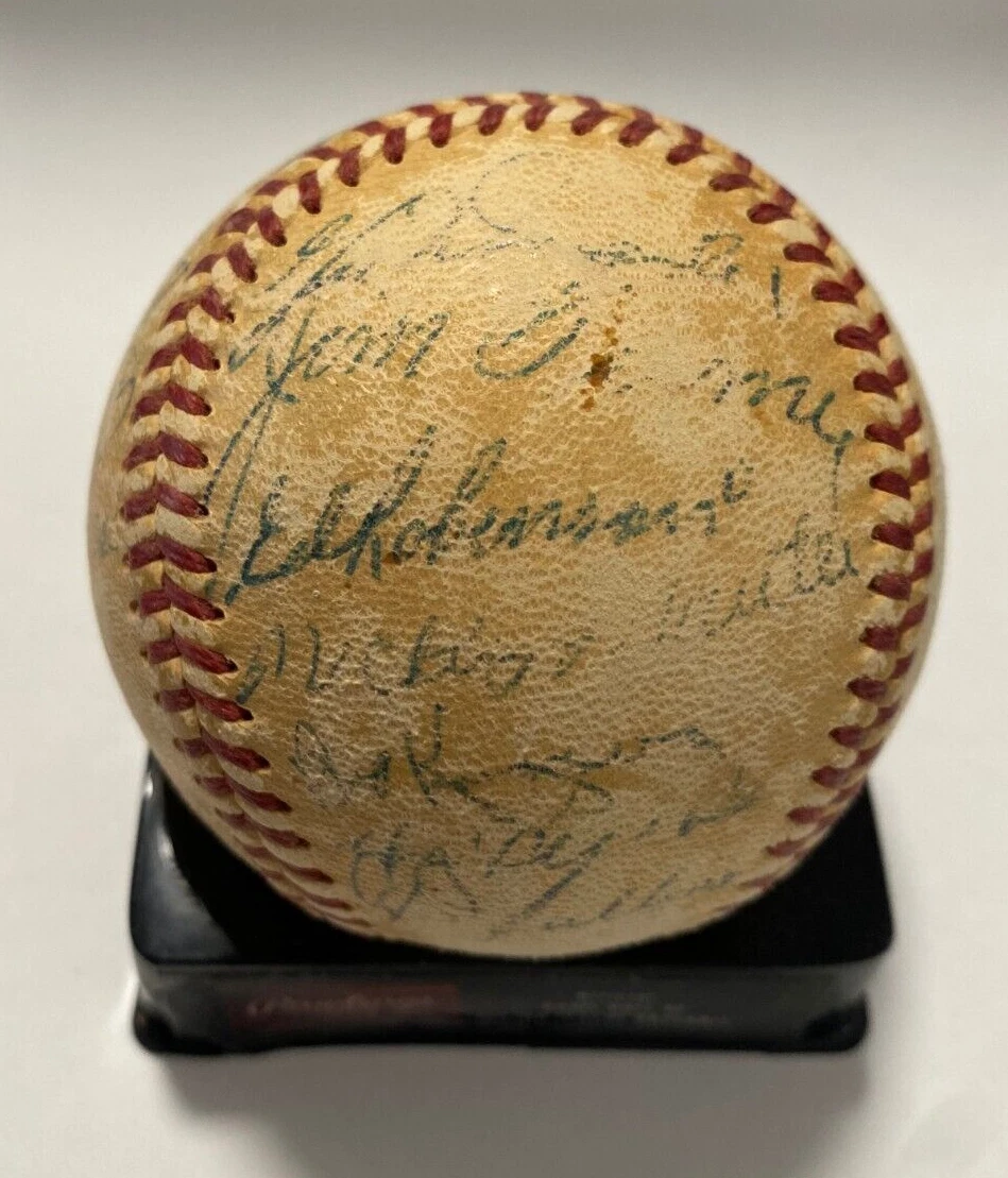 1954 NEW YORK YANKEES TEAM SIGNED AUTOGRAPHED BASEBALL BECKETT LOA MANTLE BERRA COLLECTIBLE MEMORABILIA