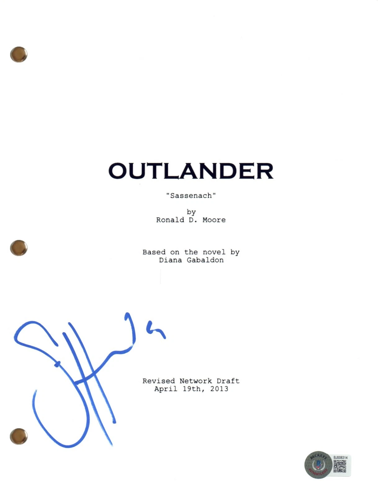 Sam Heughan Signed Outlander Pilot Script Full Screenplay Autograph Beckett COA