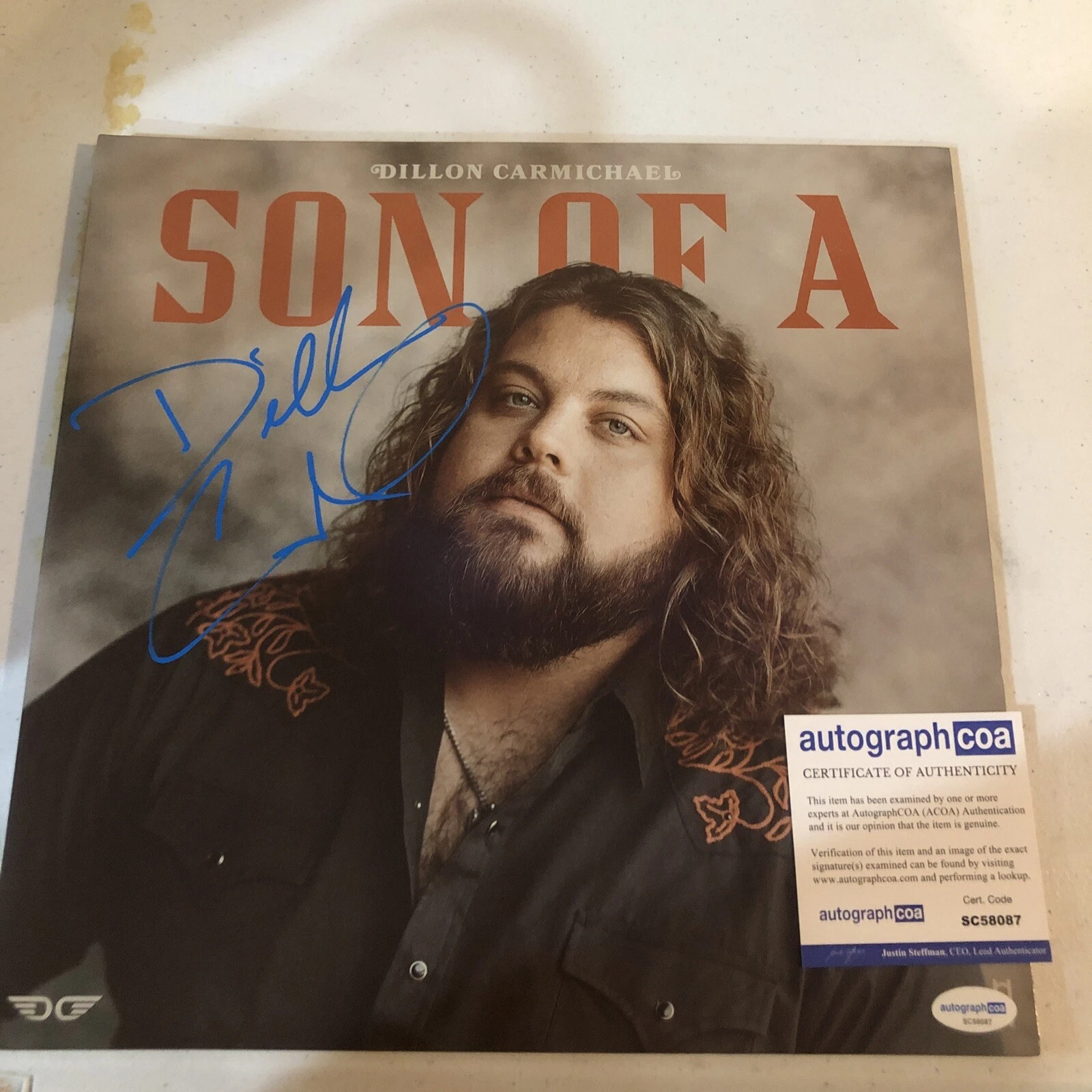 DILLON CARMICHAEL SIGNED AUTOGRAPH VINYL ALBUM ACOA SON OF A RECORD COUNTRY