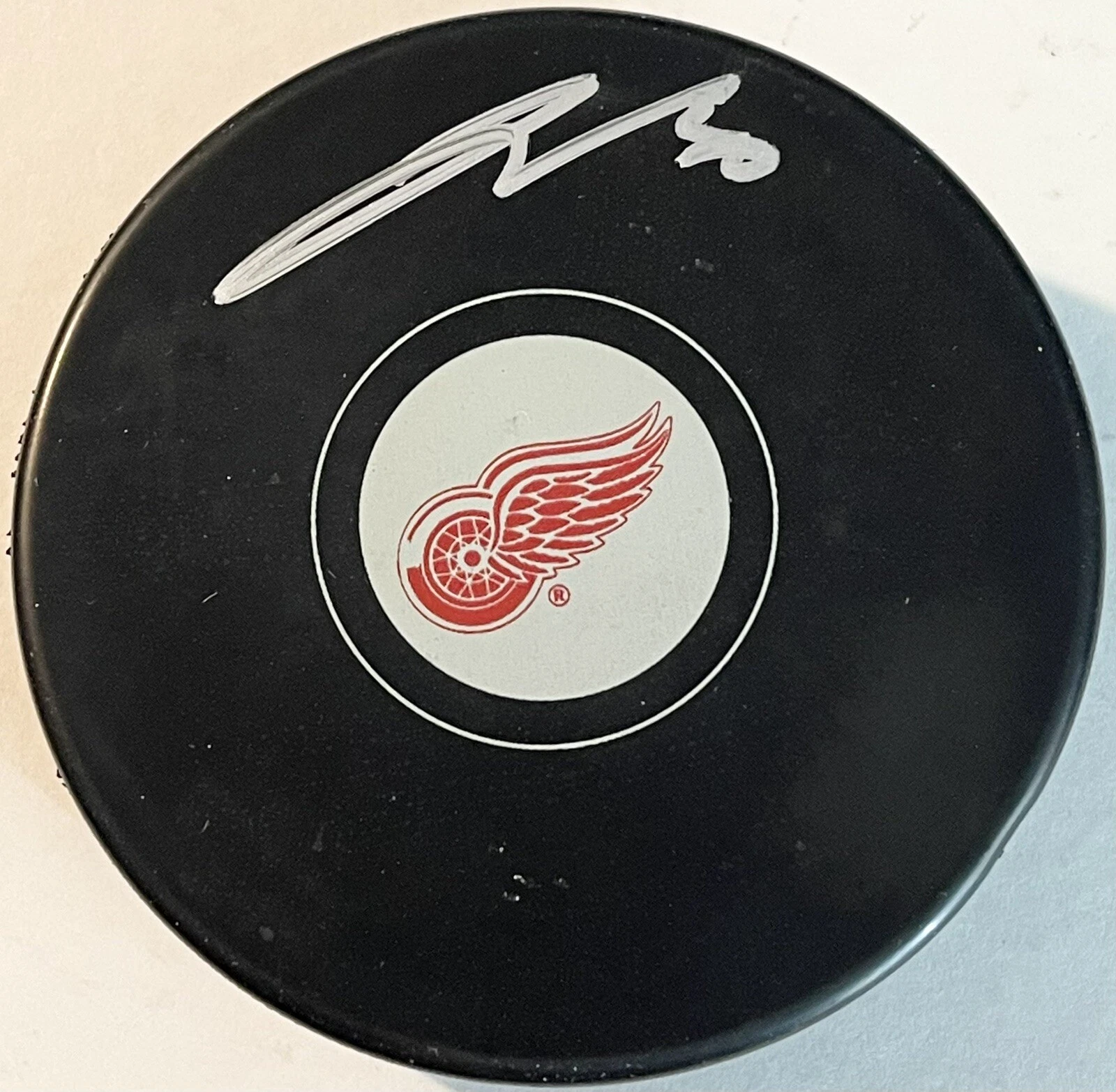 Joe Veleno Signed Autographed Detroit Red Wings Logo Hockey Puck PSA/DNA