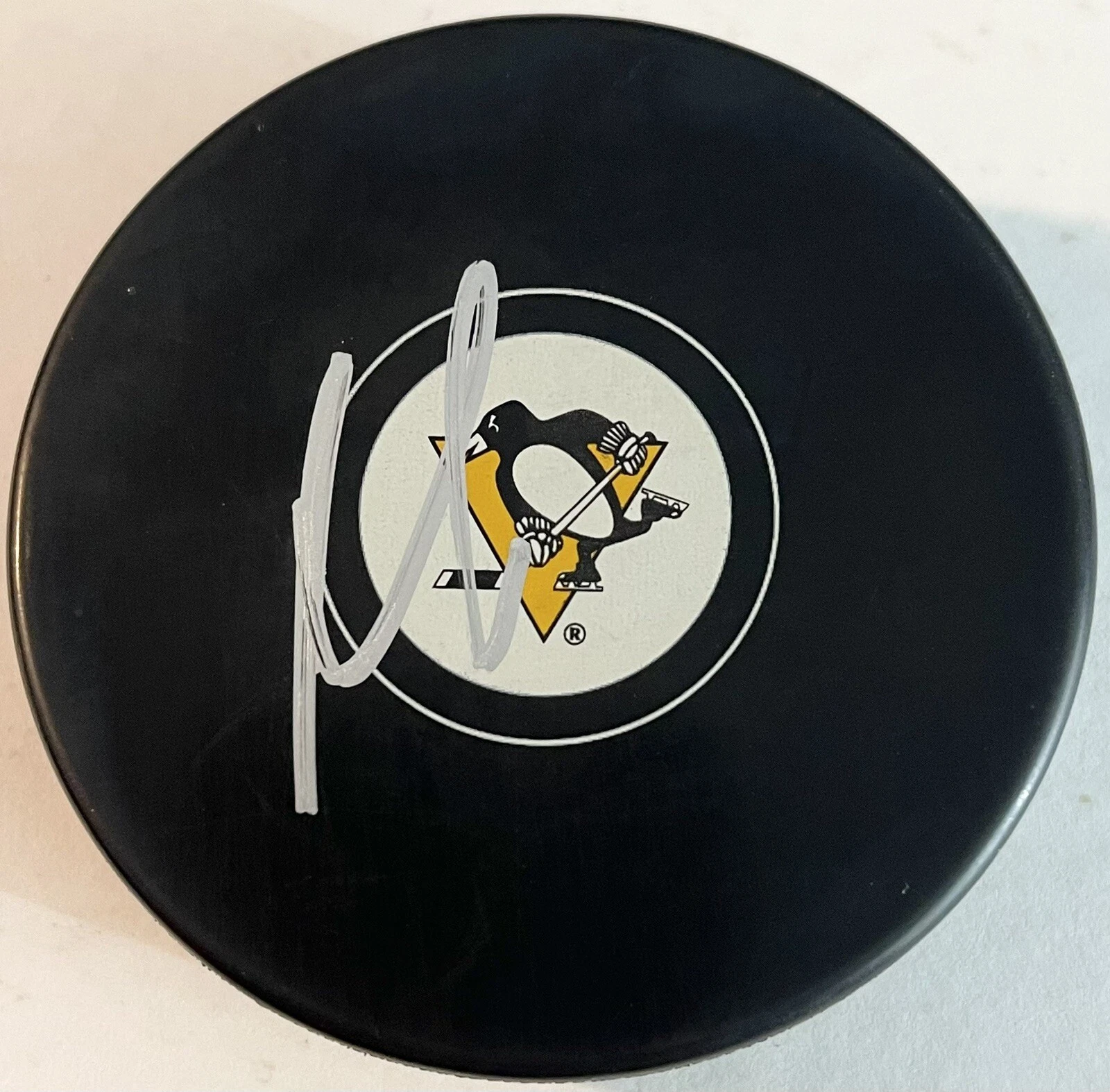 Jeff Carter Signed Autographed Pittsburgh Penguins Logo Hockey Puck PSA/DNA