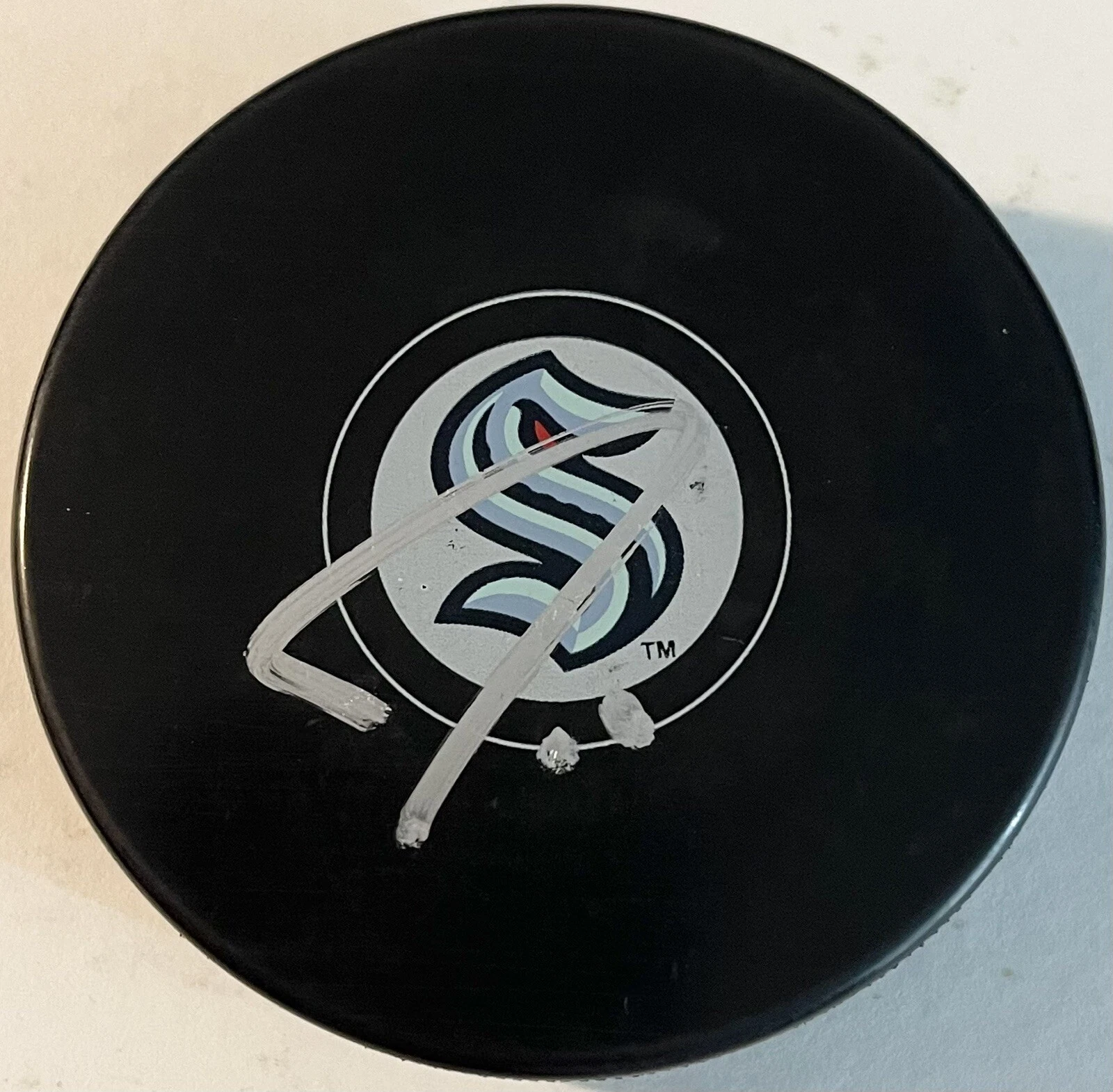 Jordan Eberle Signed Autographed Seattle Kracken Logo Hockey Puck PSA/DNA